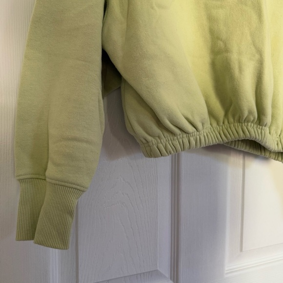 Forever 21 Green Angel Cropped Hoodie Small - Picture 5 of 7
